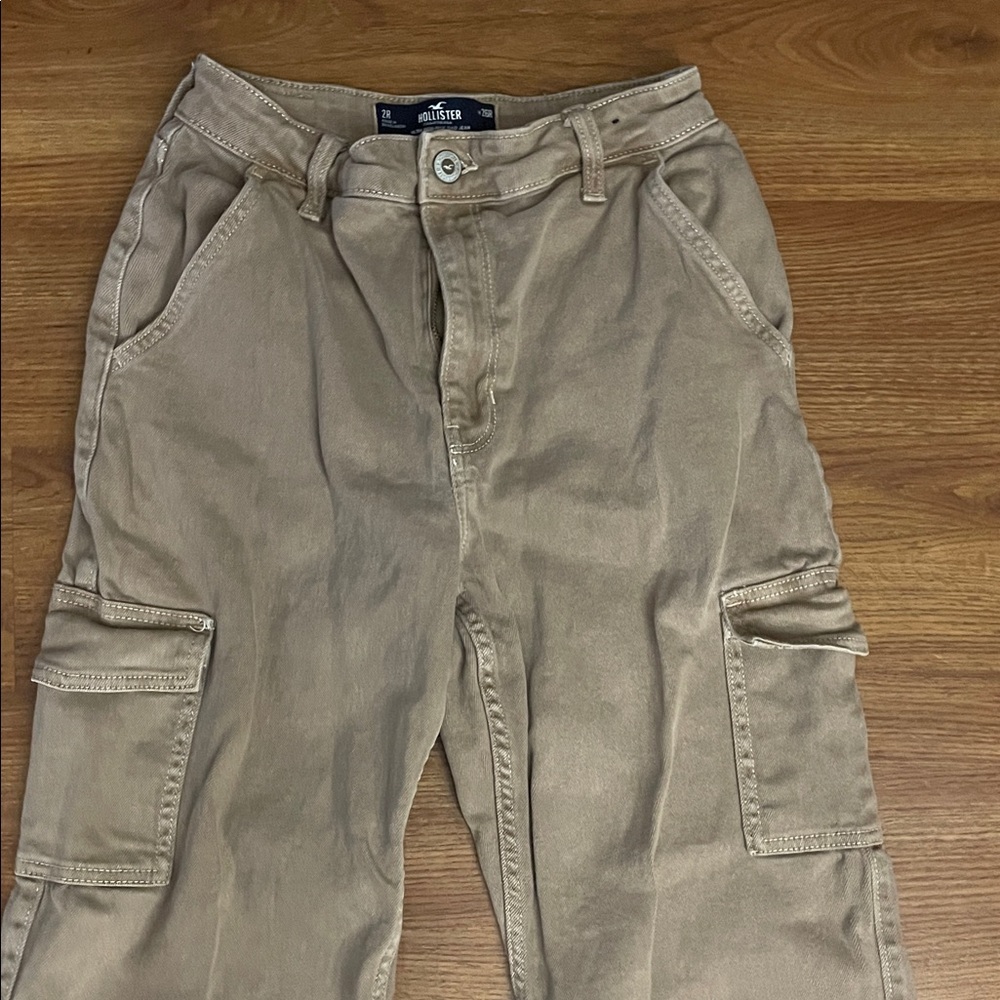Hollister Women's Tan Straight Leg Jeans